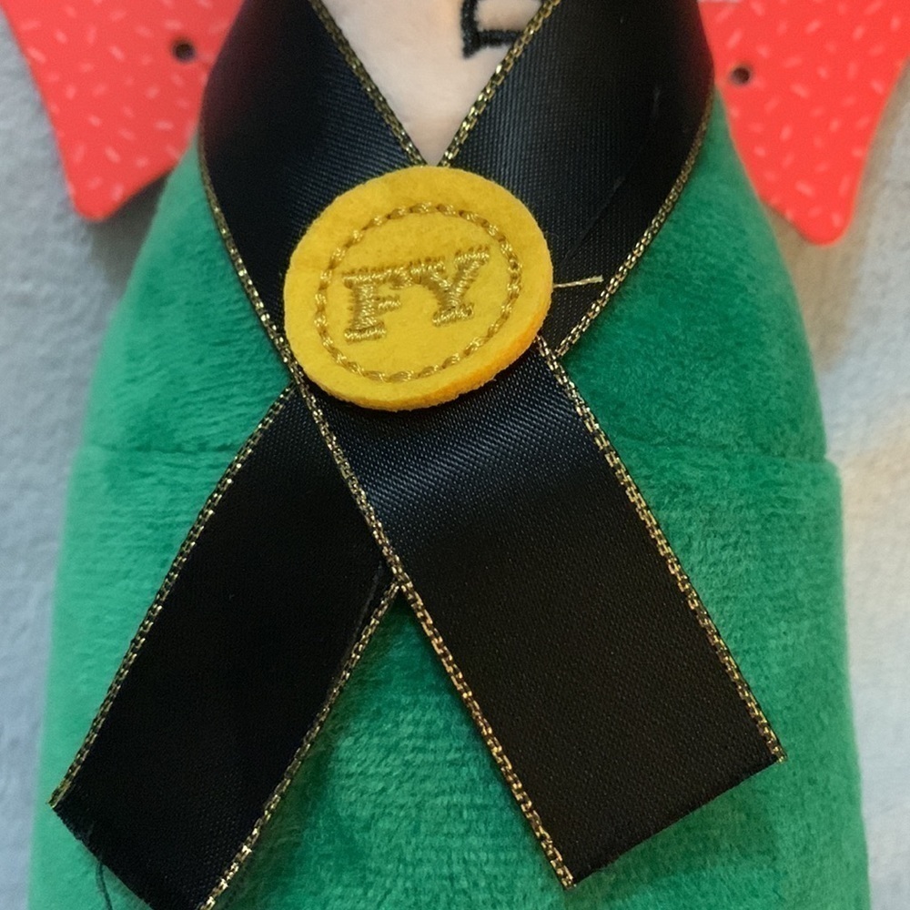 𝅺fuzzyard “Chompagne: Red Nose Rose” NWT - Picture 4 of 5